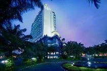 ג'קרטה The Media Hotel & Towers מראה חיצוני תמונה